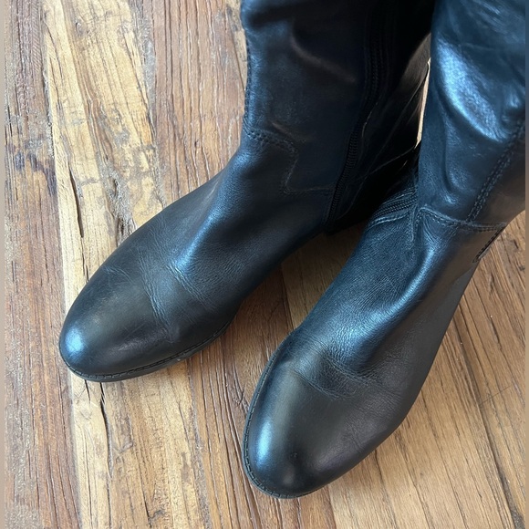 Franco Sarto black leather boots 10.5 jones buckle 1.75” heel - Picture 6 of 11